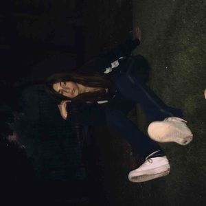 Meet your Posher, Julia